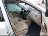 Nissan Pathfinder Platinum 5N1DR2MM0HC632129 снимка