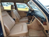 Mercedes-Benz 560 Sel WDBCA39D0HA324846 снимка