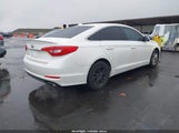Hyundai Sonata Se 5NPE24AF5FH110290 снимка