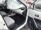 Toyota Corolla Cross L 7MUAAABG0PV060083 fotografie