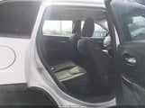 Jeep Cherokee Latitude 1C4PJMCB9FW557575 снимка
