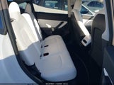 Tesla Model Y Performance Dual Motor All-Wheel Drive 7SAYGDEF0NF488560 fotografie