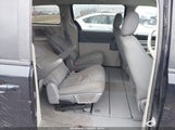 Dodge Grand Caravan Sxt 2D4RN5DX8AR147982 снимка