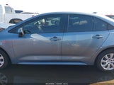 Toyota Corolla Le JTDEPMAE5MJ172351 снимка