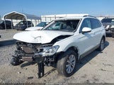 Volkswagen Tiguan 2.0T Se/2.0T Sel 3VV3B7AX5JM134787 fotografie
