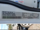 Jeep Compass Latitude 4X4 3C4NJDBN1RT158463 снимка