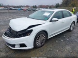 Volkswagen Passat 1.8T Se 1VWBT7A31HC029208 photo