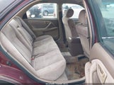 Toyota Camry Le 4T1BG22K9XU527306 fotografie
