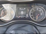 Jeep Cherokee Latitude Plus Fwd 1C4PJLLB1KD184130 fotografie