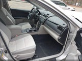 Toyota Camry Le 4T1BF1FK5CU040010 снимка