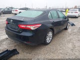 Toyota Camry Le 4T1B11HK5JU536238 photo