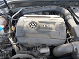 Volkswagen Passat 1.8T R-Line 1VWDT7A31HC046907 photo
