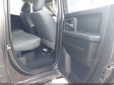 Ram  Express 4X4 6'4 Box 1C6RR7FT9HS798822 fotografie