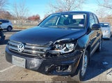 Volkswagen Tiguan S WVGBV7AX5DW530235 photo