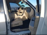 Lincoln Navigator 5LMFU27598LJ03724 снимка