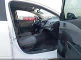 Chevrolet Sonic Ls Auto 1G1JA5SH0F4146734 снимка