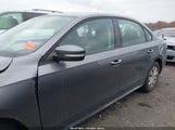 Volkswagen Passat 2.5L S 1VWAP7A38CC077071 снимка