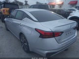 Nissan Altima Sv Fwd 1N4BL4DV1NN354235 fotografie