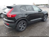 Volvo Xc40 B5 Core Bright Theme YV4L12UJ2S2558137 снимка