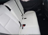 Tesla Model Y Awd/Long Range Dual Motor All-Wheel Drive 7SAYGDEE8PF624671 fotografie