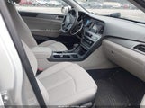 Hyundai Sonata Se 5NPE24AF5FH207974 снимка