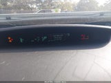 Toyota Prius Two JTDKN3DU5F0484720 fotografie