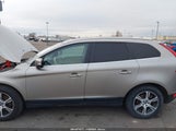 Volvo Xc60 T6/T6 Platinum/T6 Premier Plus/T6 R-Design/T6 R-Design Platinum/T6 R-Design Premier Plus YV4902DZ8D2389876 photo