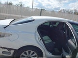 Toyota Camry Le 4T1B11HK5JU136261 photo