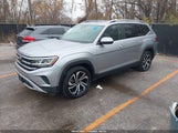 Volkswagen Atlas 3.6L V6 Sel 1V2BR2CA8NC513631 photo