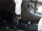 Toyota Camry Le V6 JT2BF22K2X0232250 photo