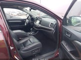 Toyota Highlander Xle 5TDJZRFH6KS926821 снимка