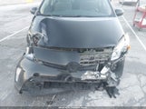Toyota Prius Two JTDKN3DUXE1756901 fotografie