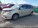 Chrysler Town & Country Touring-L 2C4RC1CG1ER372344 photo