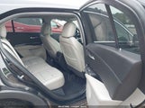 Cadillac Xt4 Fwd Luxury 1GYAZAR44MF063590 photo