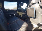 Toyota Tundra Platinum 5TFNA5EC5PX012570 fotografie