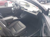 Tesla Model Y Long Range Dual Motor All-Wheel Drive/Long Range Launch Series 7SAYGDEE7TA393964 fotografie