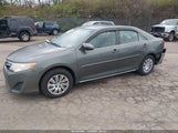 Toyota Camry Le 4T4BF1FKXDR279947 снимка