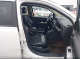 Jeep Compass Latitude 1C4NJCEB5GD655529 снимка