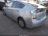 Toyota Prius Plug-In JTDKN3DP4E3057388 fotografie