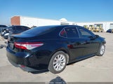 Toyota Camry Le 4T1B11HK2JU076598 photo