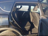 Toyota Rav4 Le 2T3ZFREV3JW457879 снимка
