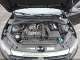 Volkswagen Jetta 1.4T R-Line/1.4T S/1.4T Se 3VWCB7BU0LM023230 снимка