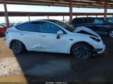 Tesla Model Y Long Range Dual Motor All-Wheel Drive 7SAYGDEE4RF163018 снимка