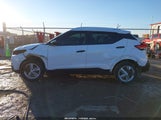 Nissan Kicks S 3N1CP5CU8KL537406 снимка