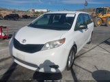 Toyota Sienna Base V6 7 Passenger 5TDZK3DC2CS218434 снимка