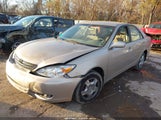 Toyota Camry Le JTDBE32K340258934 снимка