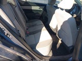 Toyota Corolla Le 5YFBURHE4HP717987 снимка