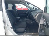 Nissan Rogue Sv 5N1AT2MV0JC751639 снимка