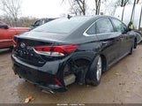 Hyundai Sonata Sport 5NPE34AF4JH696762 photo