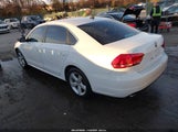 Volkswagen Passat 2.5L Se 1VWBP7A34CC103833 снимка